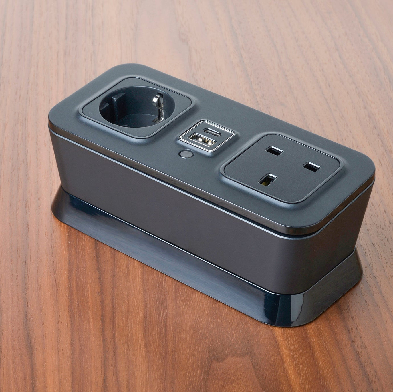 CubieMini Hotel Charging Hub with power outlets and usb ports