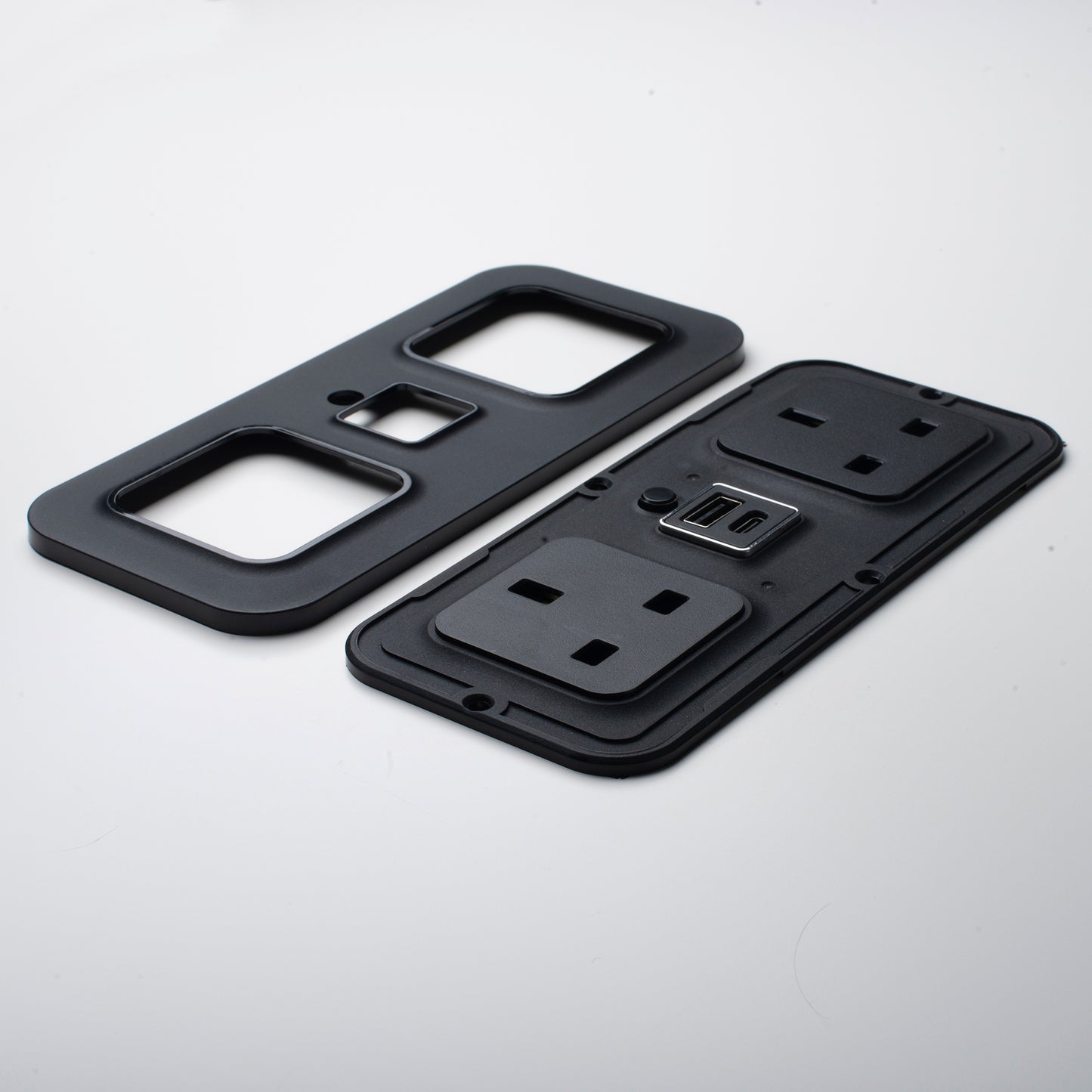 CubieMod build in furniture power outlets and usb ports