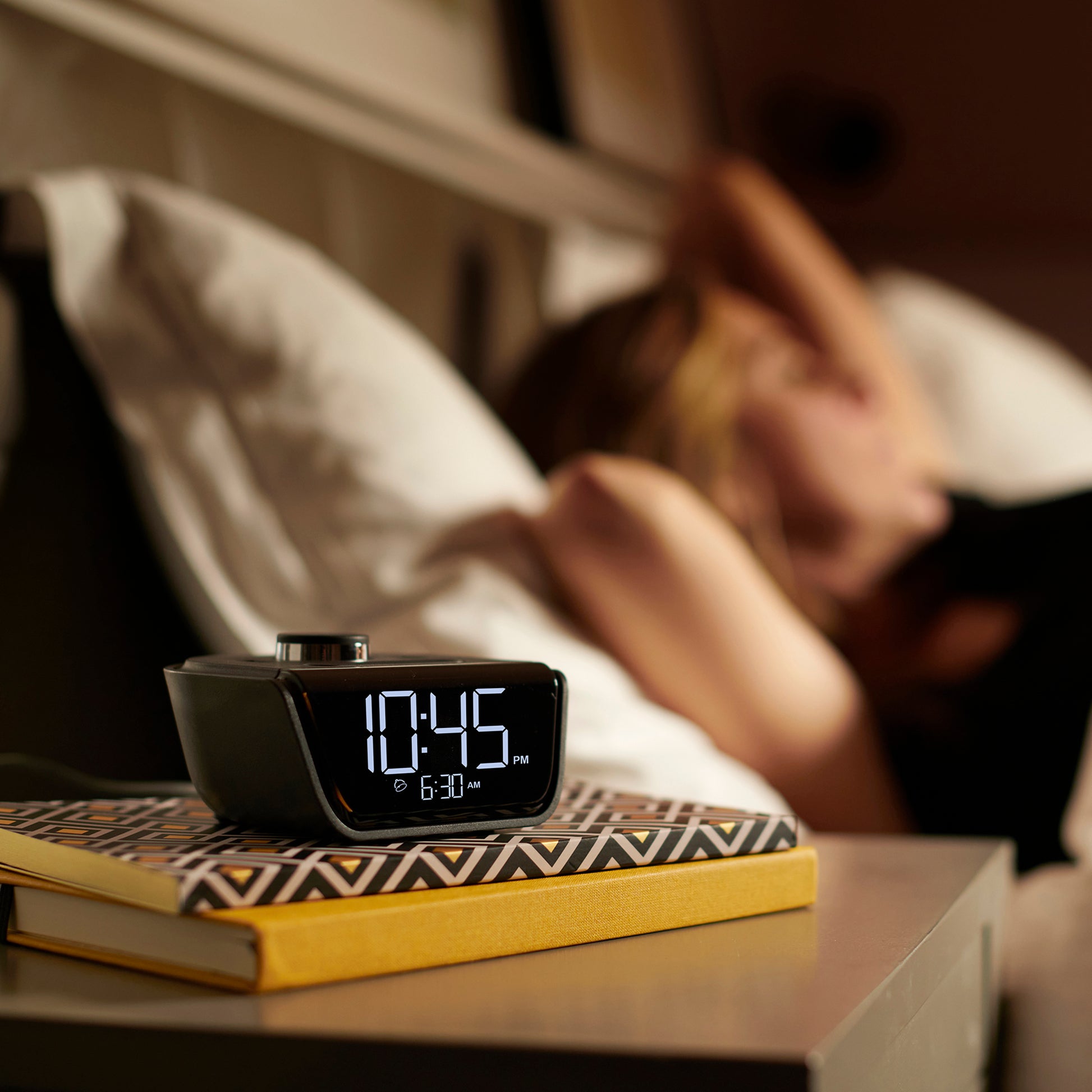CubieWink Hotel single day alarm clock with USB ports