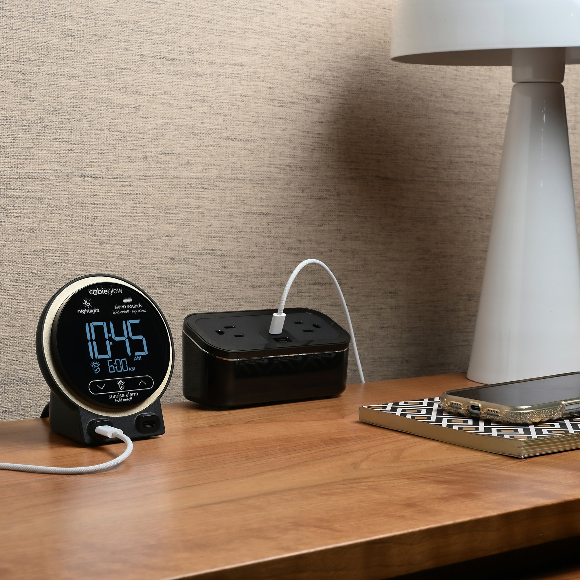 gid://shopify/MediaImage/36702170120407