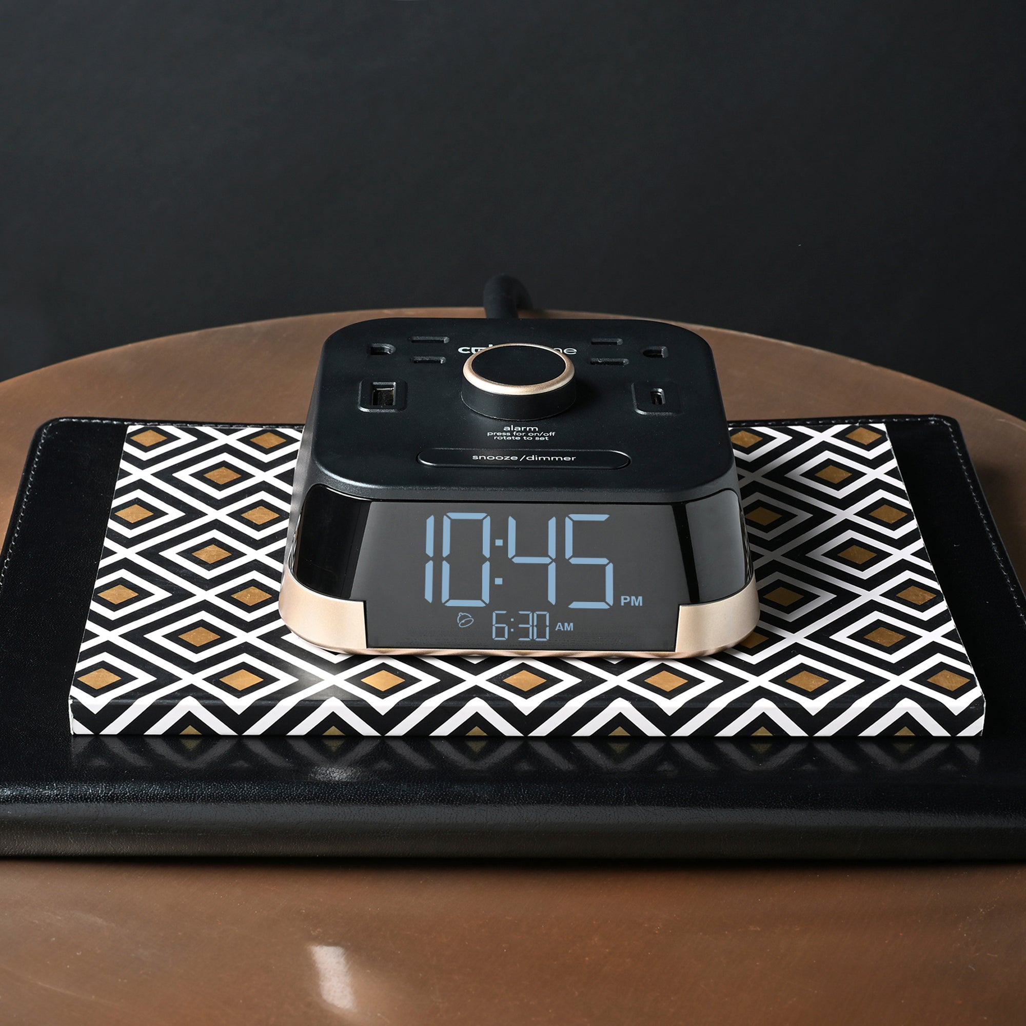 gid://shopify/MediaImage/36724395933911