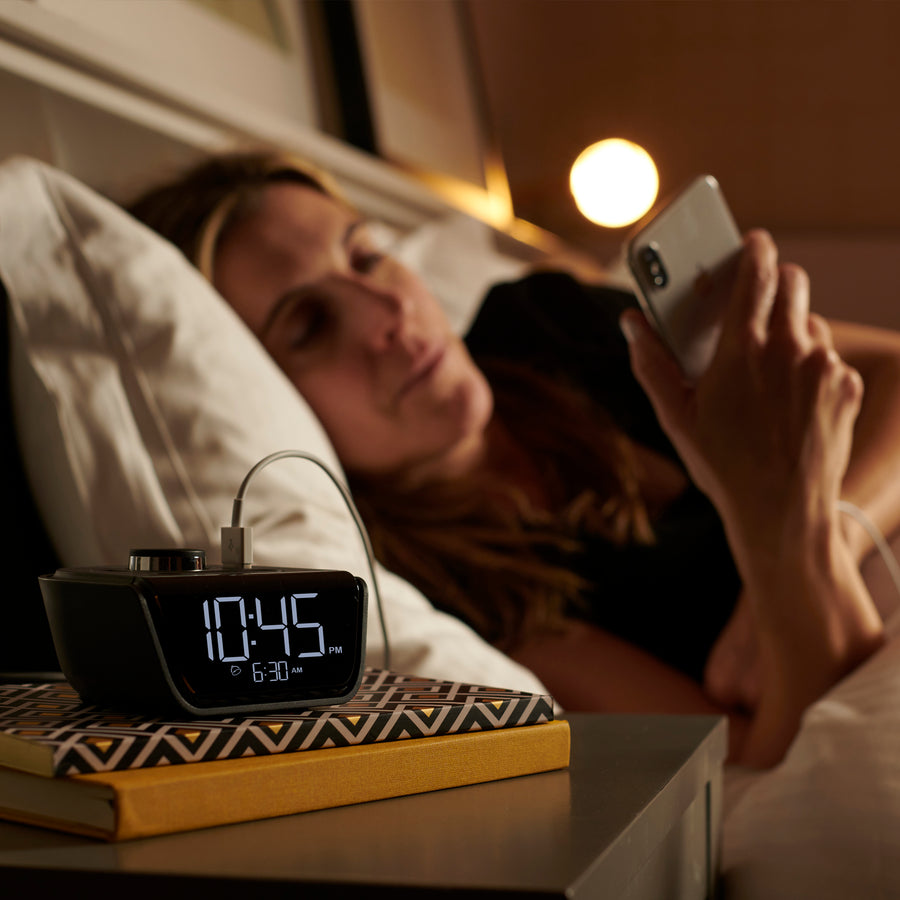CubieWink Hotel single day alarm clock with USB ports 